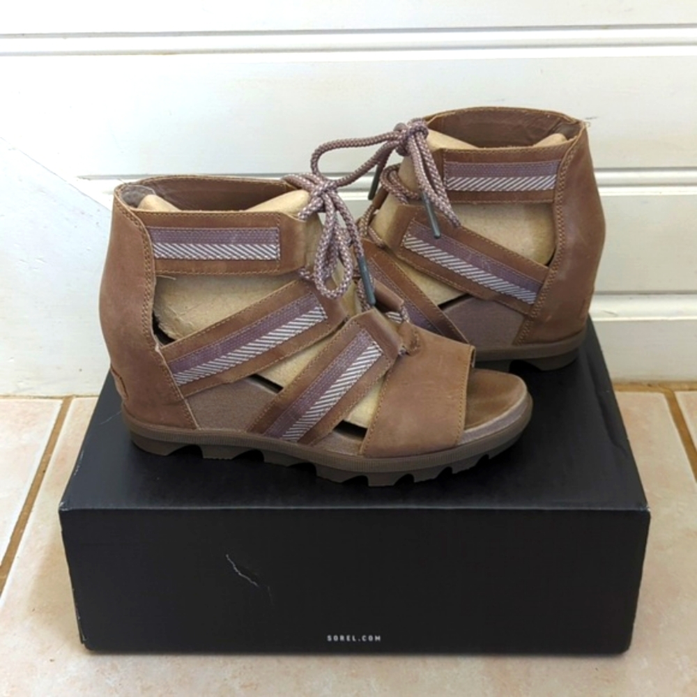 Sorel Joanie II Lace up Sandals